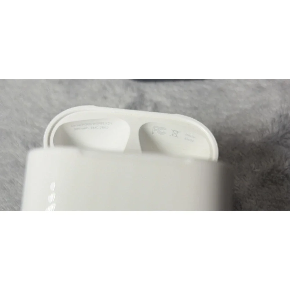Genuine Apple AirPods Charging Case Only For Model: A1602 Parts Only